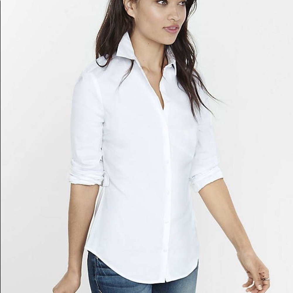 Express The Essential top - Brand New